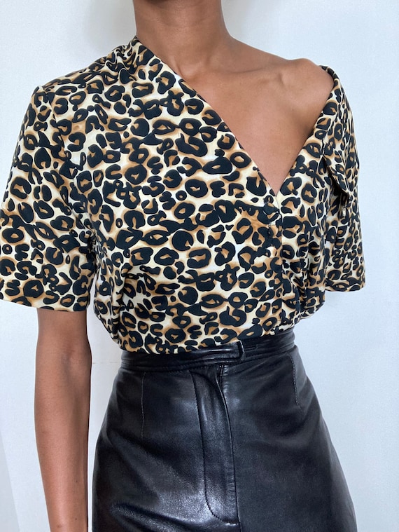 Cheetah print blouse - image 3