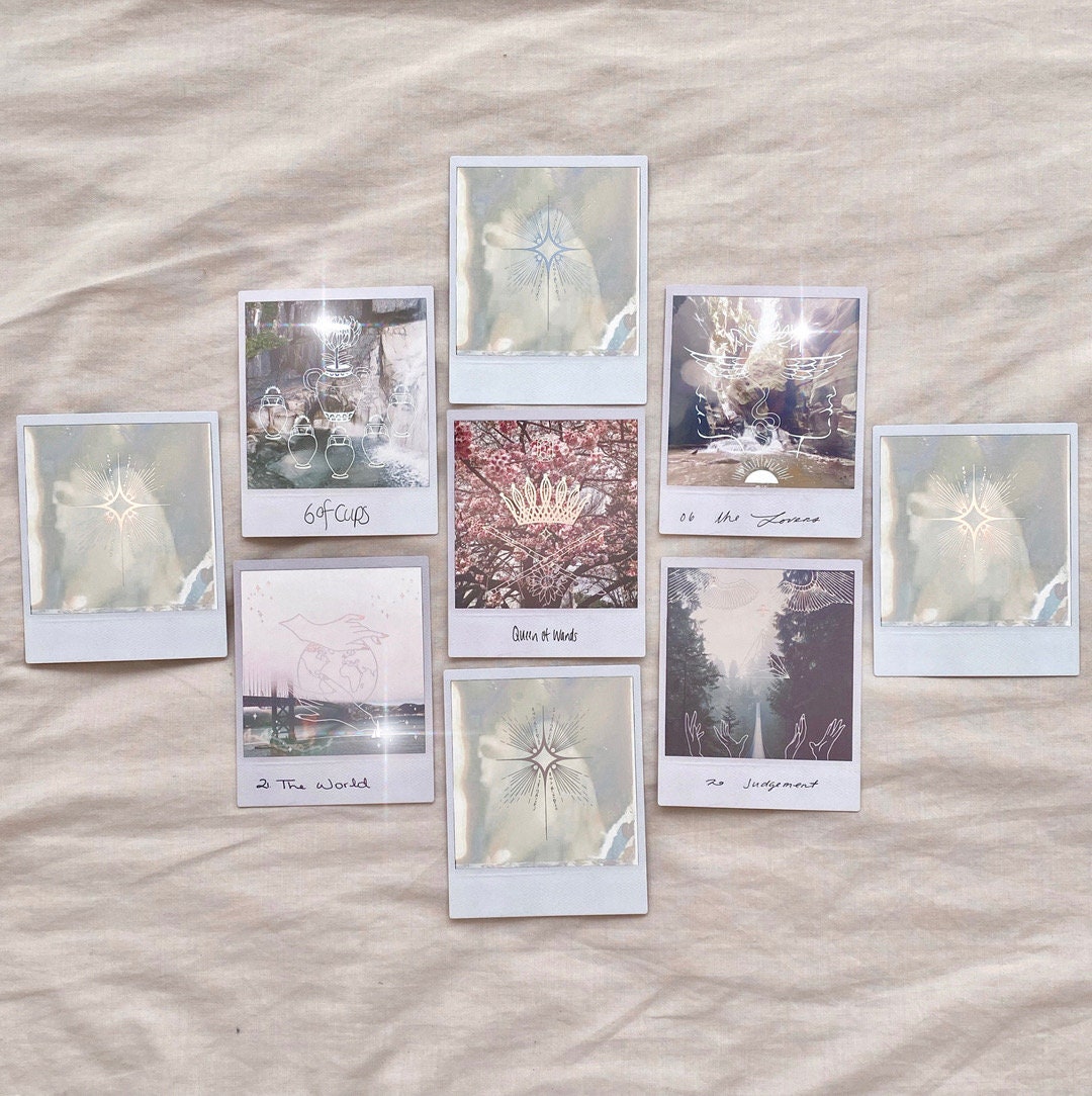 【希少　美品】TRUE NORTH TAROT　トゥルーノース　タロット 希少 美品】TRUE NORTH TAROT トゥルーノース タロット - メルカリ