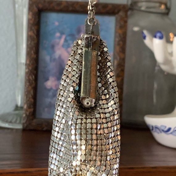 Vintage Small Whiting and Davis Silver Mesh Eveni… - image 4