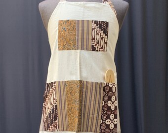 Canvas duck apron with batik pockets