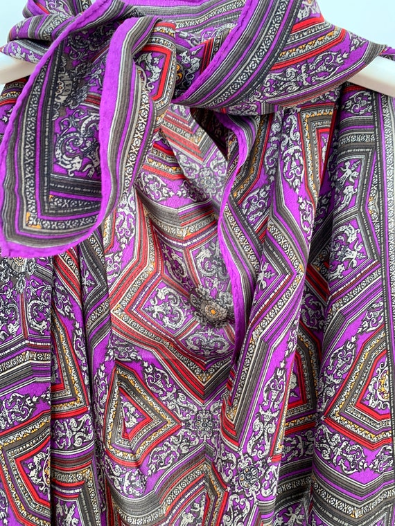 Vintage Ellen Tracy silk scarf - image 2