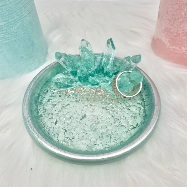 Sage Green Crystal Ring Dish, Resin Jewelry Dish, Jewelry Holder with Crystals, Jewelry Storage