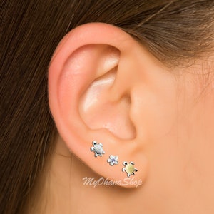 925 Sterling Silver Sea Turtle Stud Earrings. Tiny 6mm Hawaiian Honu, Green Ocean Turtle Post Earrings For Women, Teen, Girls, Children.