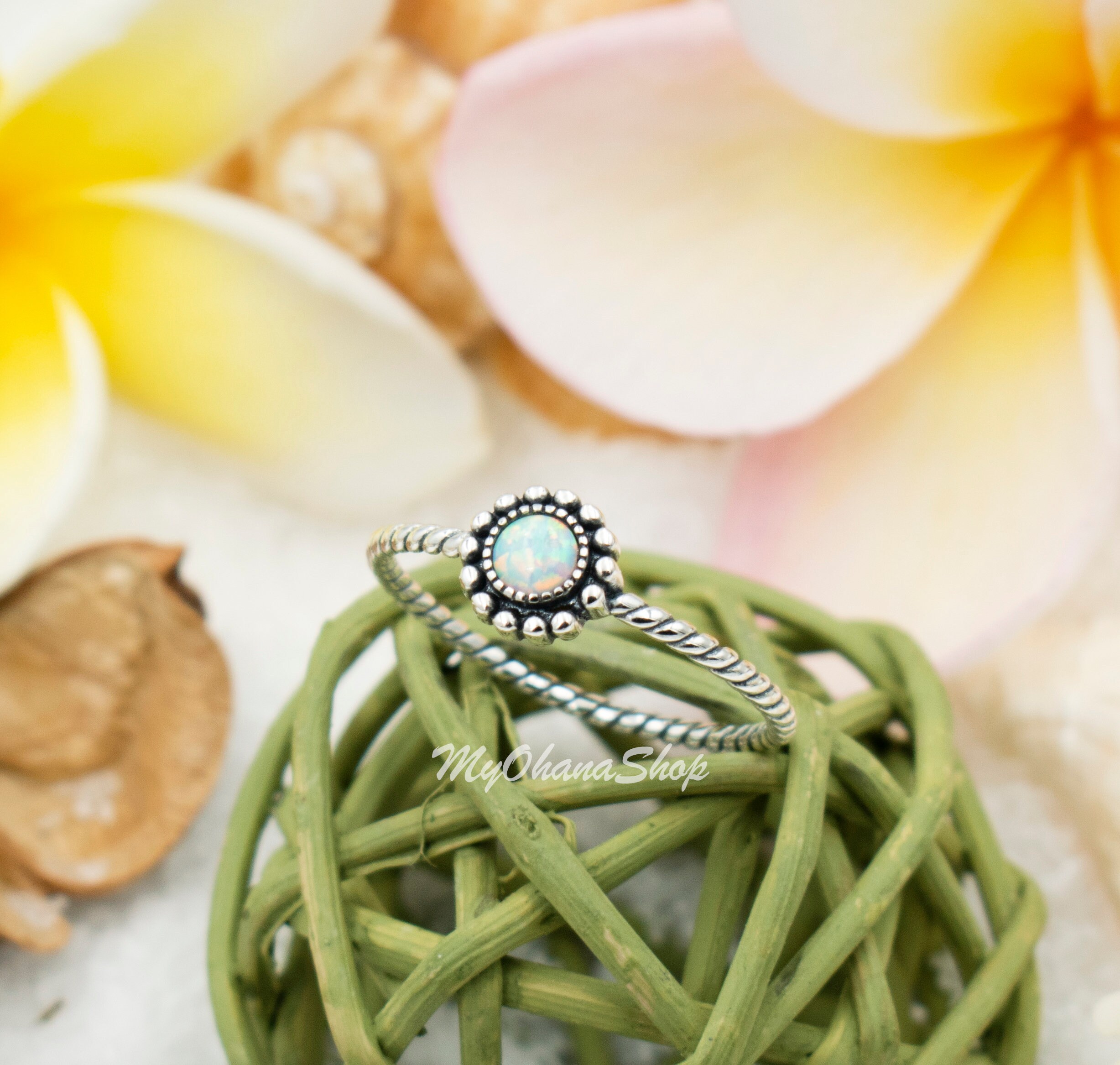 Pandora birthday blooms ring march best sale