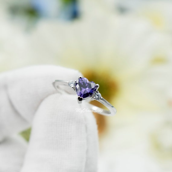 Sterling Silver Amethyst Heart Ring Sterling Silver Amethyst Heart Ring