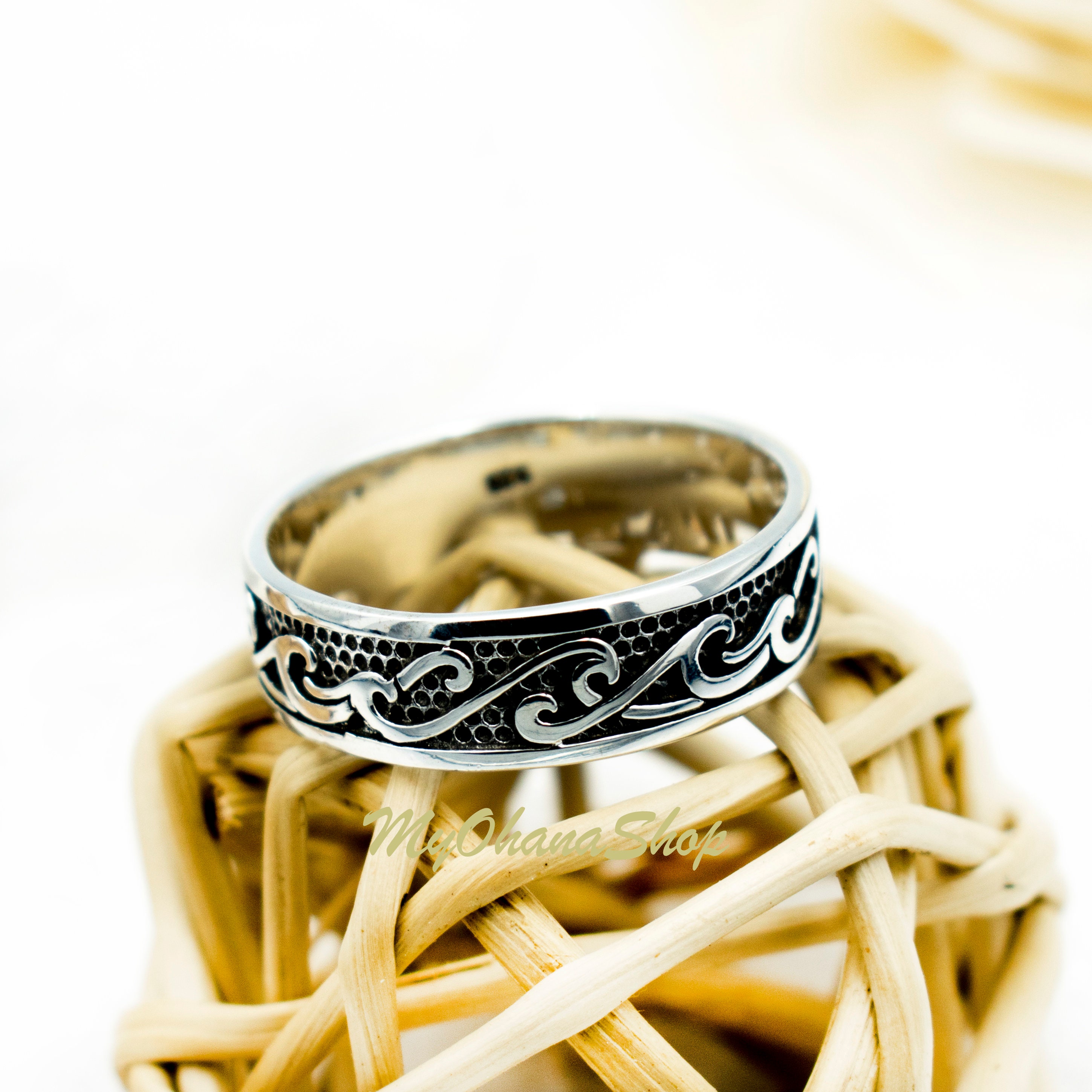 Sterling Silver Ocean Tidal Wave Ring. 7mm Surfer Ring, Wave Wedding Band For Men Women. Index, Thumb Ring. Tropical, Hawaiian Beach Jewelry