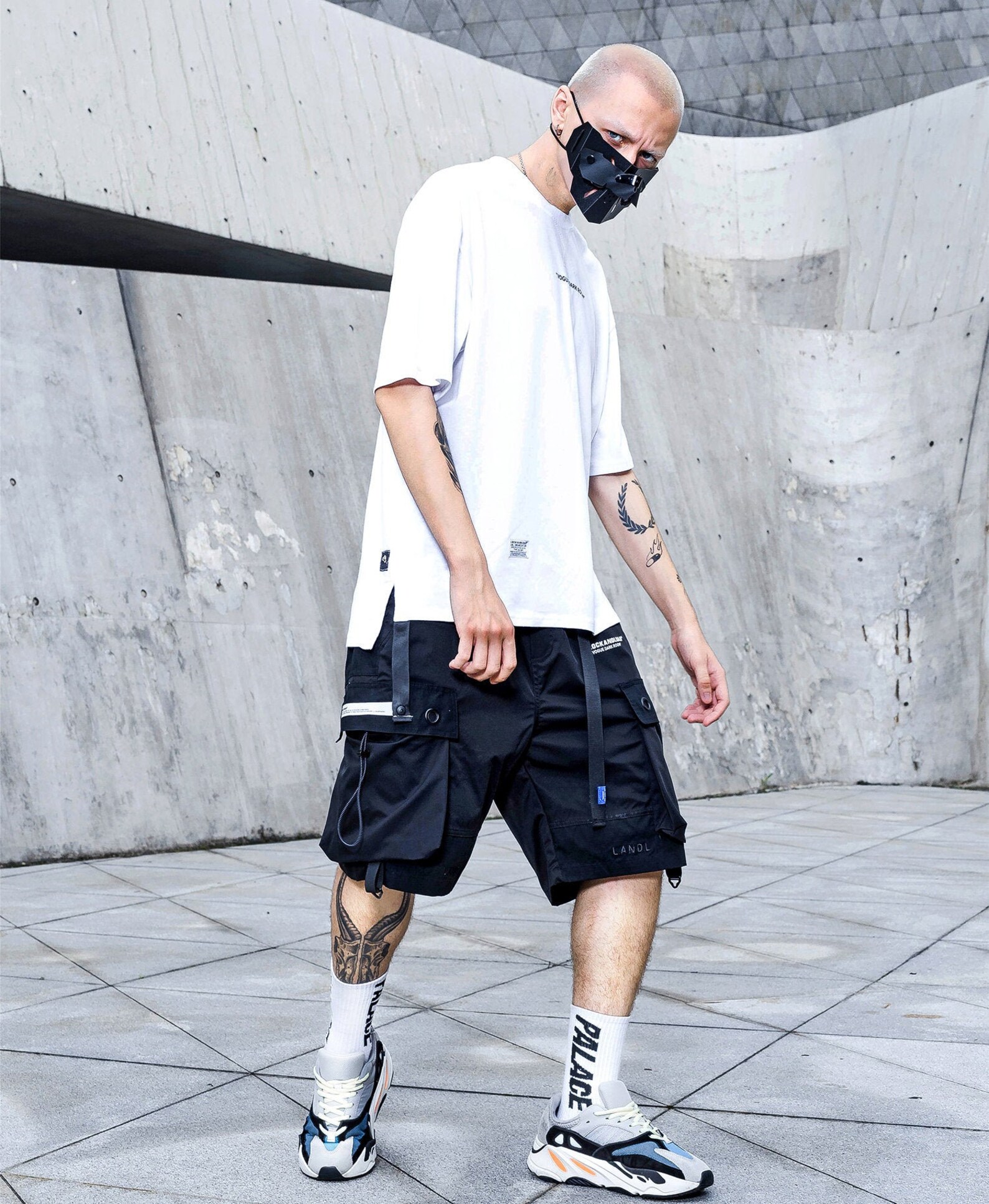 techwear cargo