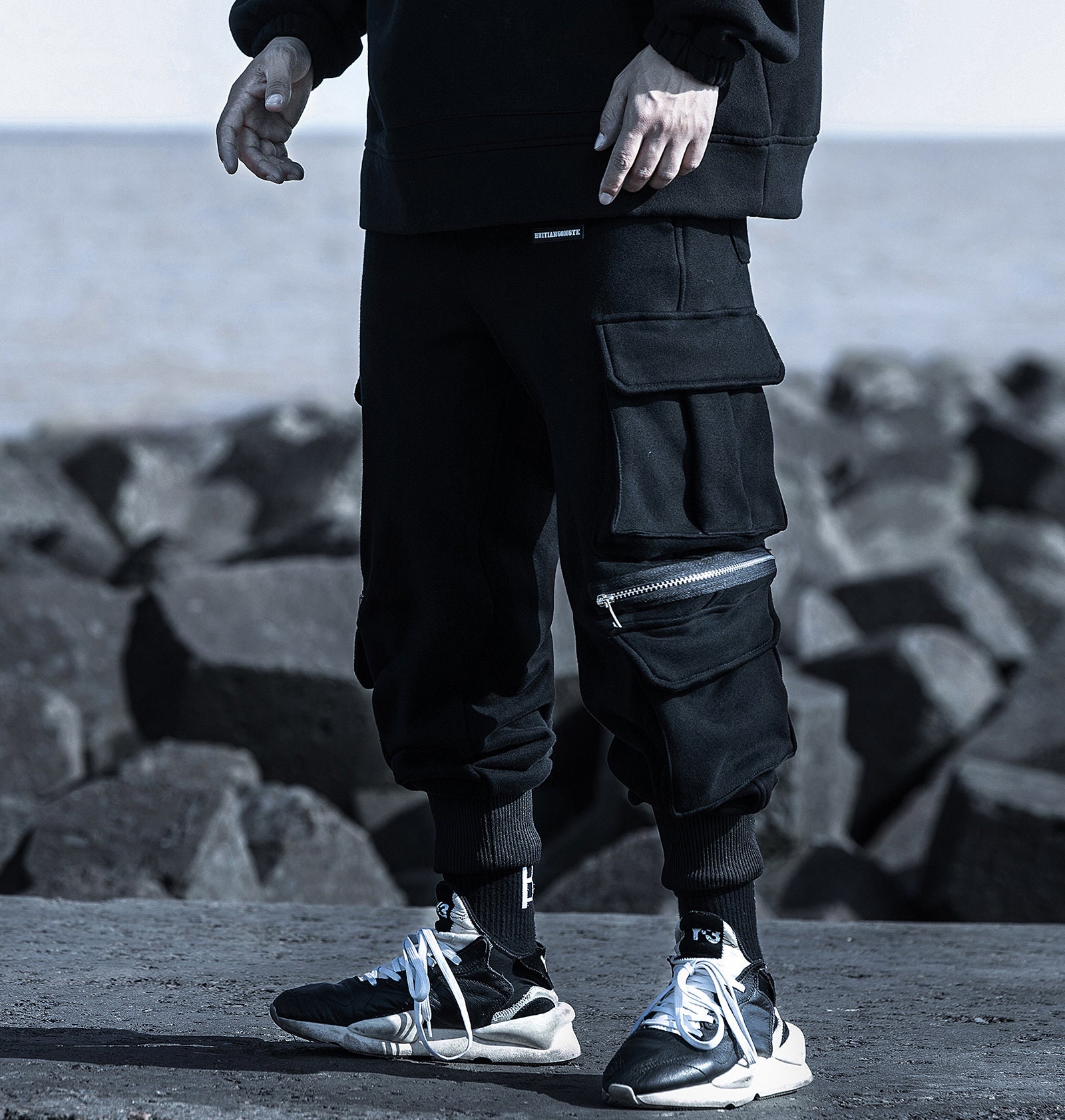techwear sweatpants
