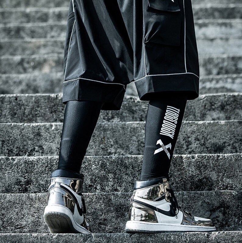 techwear leg straps