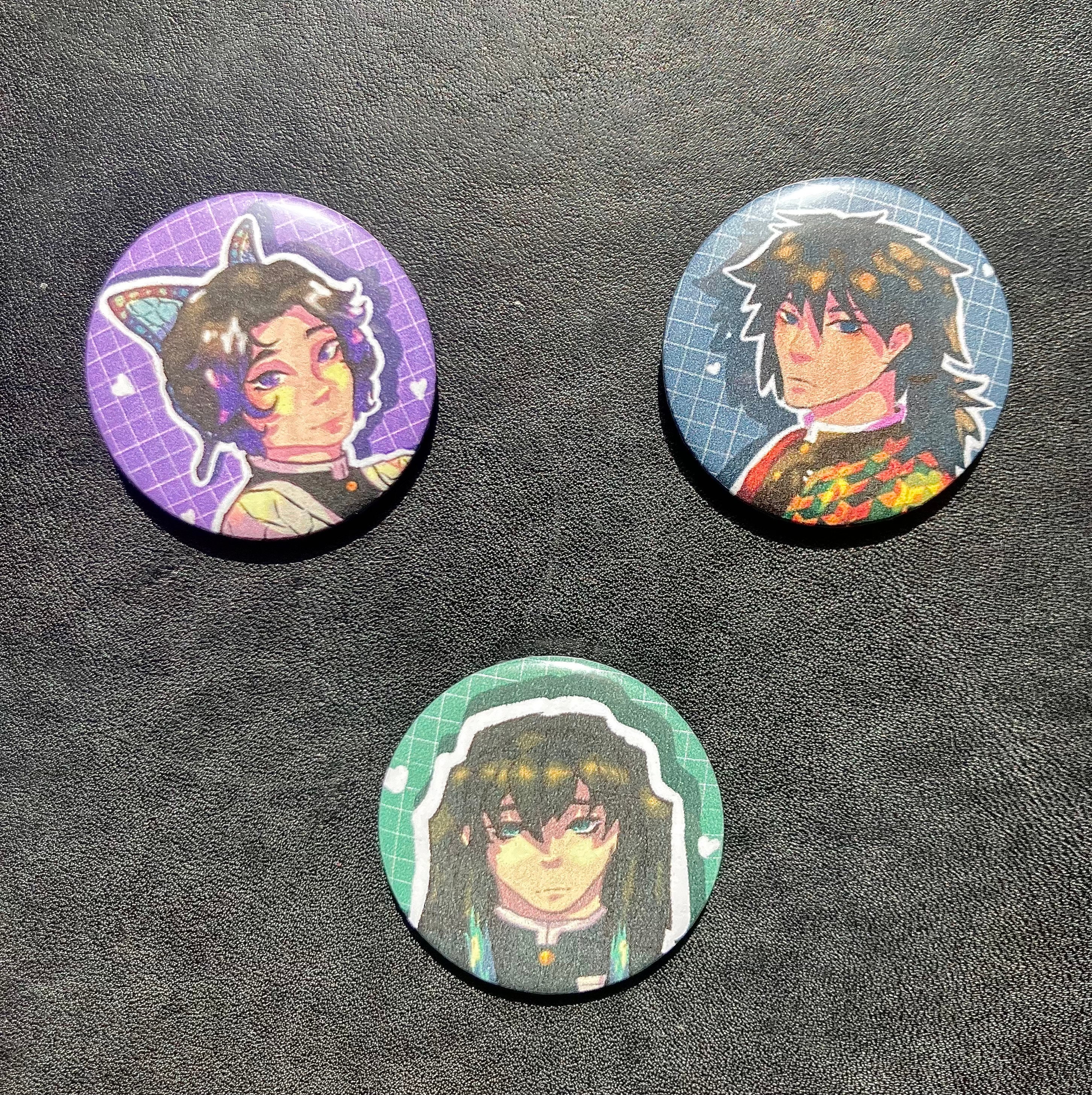 Haganezuka Pins and Buttons for Sale