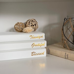Decorazioni autunnali per libri / Decorazioni per il Ringraziamento / Decorazioni per la fattoria / Libri decorativi / Libri personalizzati / Decorazioni per il Ringraziamento / Decorazioni autunnali / Decorazioni per mensole
