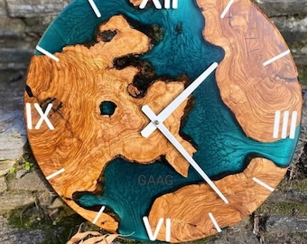 Epoxy Wall Clock with Acacia Wood / Clock / Live Edge Wooden Clock / Resin River Clock (Customisable)