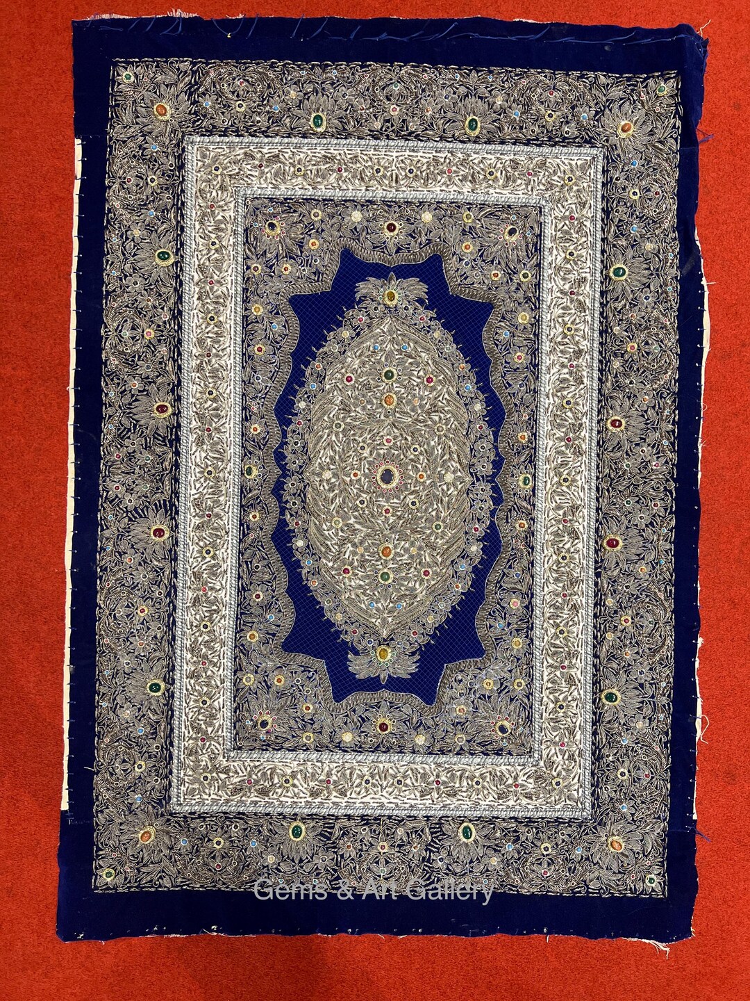 ブルーザルドジ宝石タペストリー | 手刺繍ベルベット壁掛け | 本物の