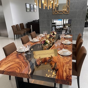 Tampo de mesa em madeira de acácia com resina epóxi | Tampo de mesa de jantar | Madeira com borda natural | Tampo de mesa de centro (personalizável)