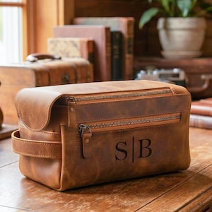 Real Leather Dopp Kit, Personalized Toiletry Travel Bag