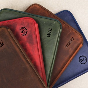 Personalized MacBook Air 13 inch M2 and M1 Leather Sleeve, Handcrafted Laptop Case, Graduation Leather Gift, Personalized fathers Gift