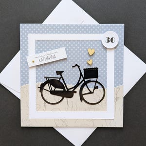 Tarjeta para cumpleaños número 18, 20, 30, 40, 50, 55, 60, 65, 70, 75, 80, 85, 90.º cumpleaños de mujer. Nombre personalizado. Regalo en efectivo. Bicicleta.