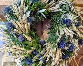 Couronne de porte "DISTEL-LIEBE W.", chardons bleus avec blé et avoine, grain, vert olive, pure nature