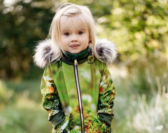 Kids softshell parka/jacket/waterproof/windbreaker/kids hooded jacket/coat for kids - MOSS by "Pilveke"