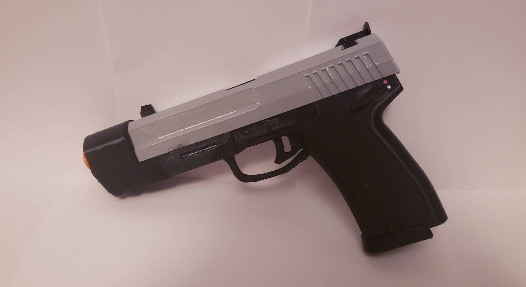 half-life-2-usp-match-pistol-prop-etsy-uk
