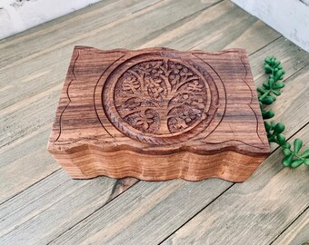 Tree of Life Wooden Box 7x5/ Jewelry Box/Keepsake Box/Trinket Box/Tarot Card Holder/Earring Box/Ring Box/Decor/Life Tree/Spiritual