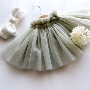 Tutu per bambino in tulle gonne morbide tutu per bambini taglia 1 2 3 4 5 anni gonna da balletto moderno per bambini vestito ballerina fata verde salvia immagine 6