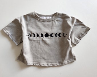 Highest Quality Baby child oversize pure cotton medium weighted tshirt embroidered moon phase unisex girls boys clothing astrology