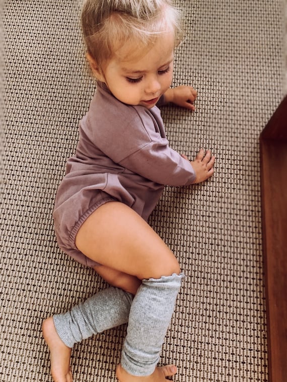 Tutina oversize in spugna per bambini in cotone organico con bolle