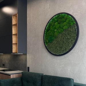 LED Round Moss Wall Art for Modern Interior | Reindeer & Pole Moss Decor | Biophilic Accent for Living Room, Kitchen or Office Wall