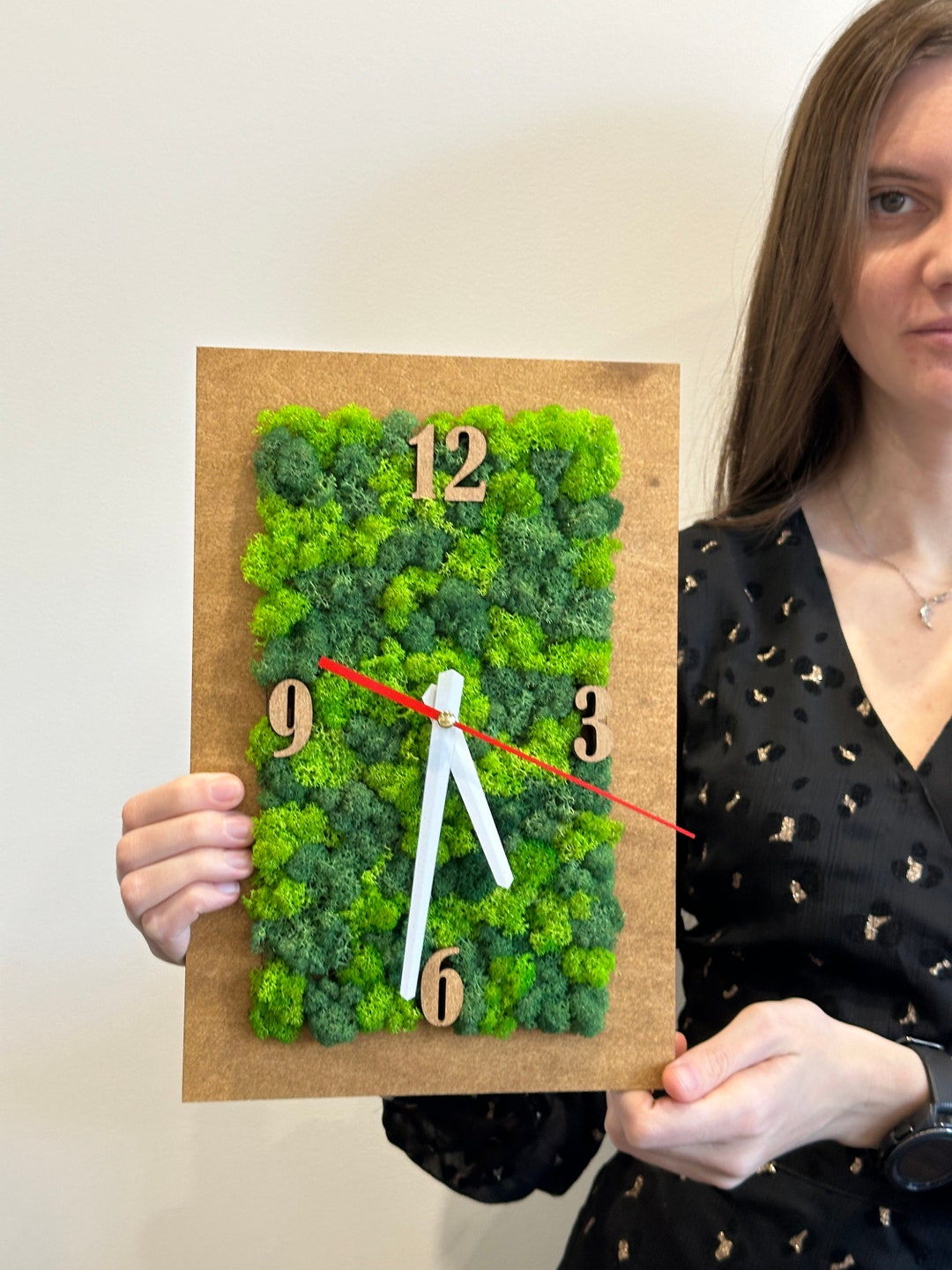 Moss Wall Clock Plywood Unique Wall Clock Modern Design Moss Wall Clock