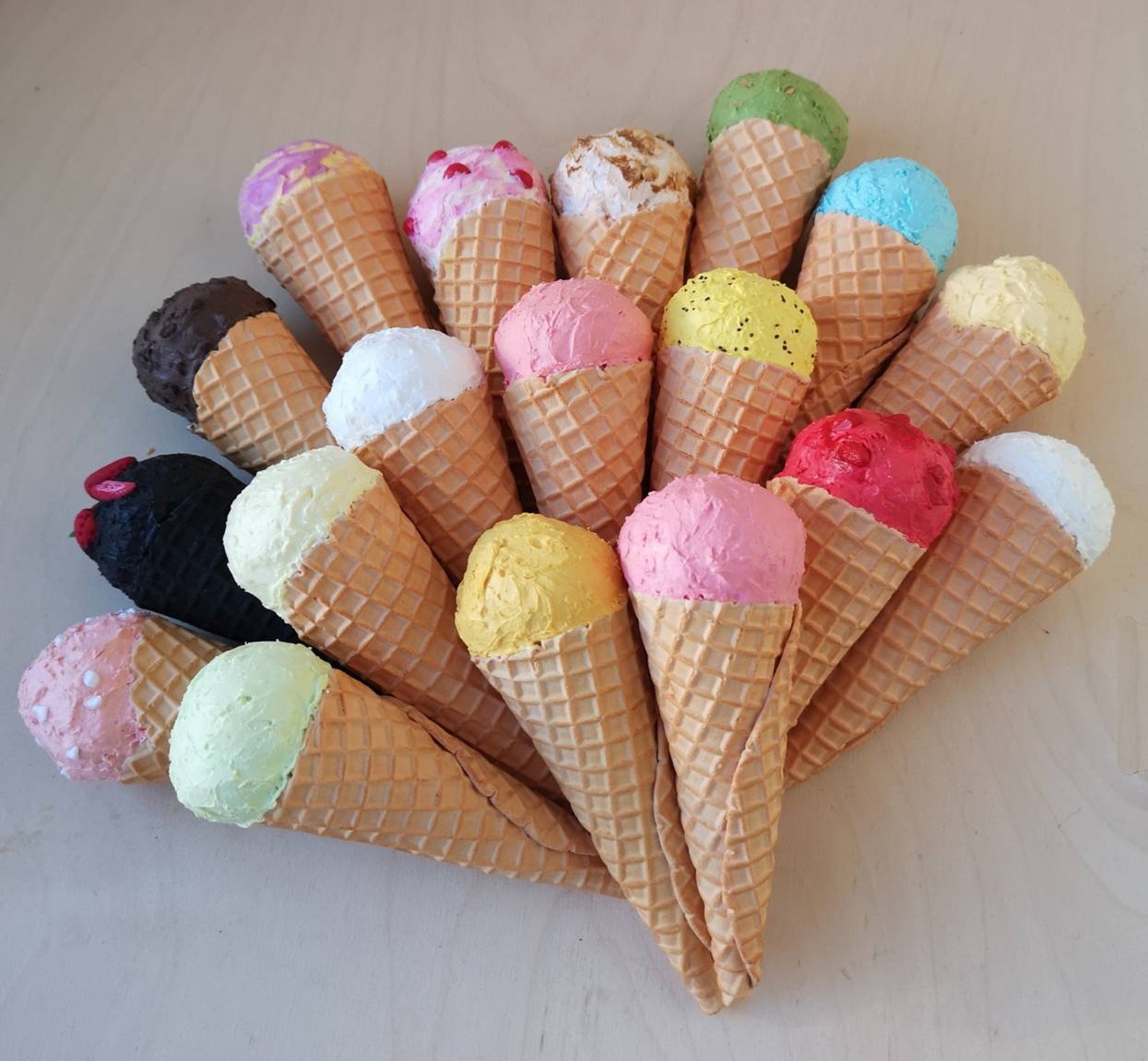 6 Faux ice cream cone display/Fake food props/faux ice Etsy