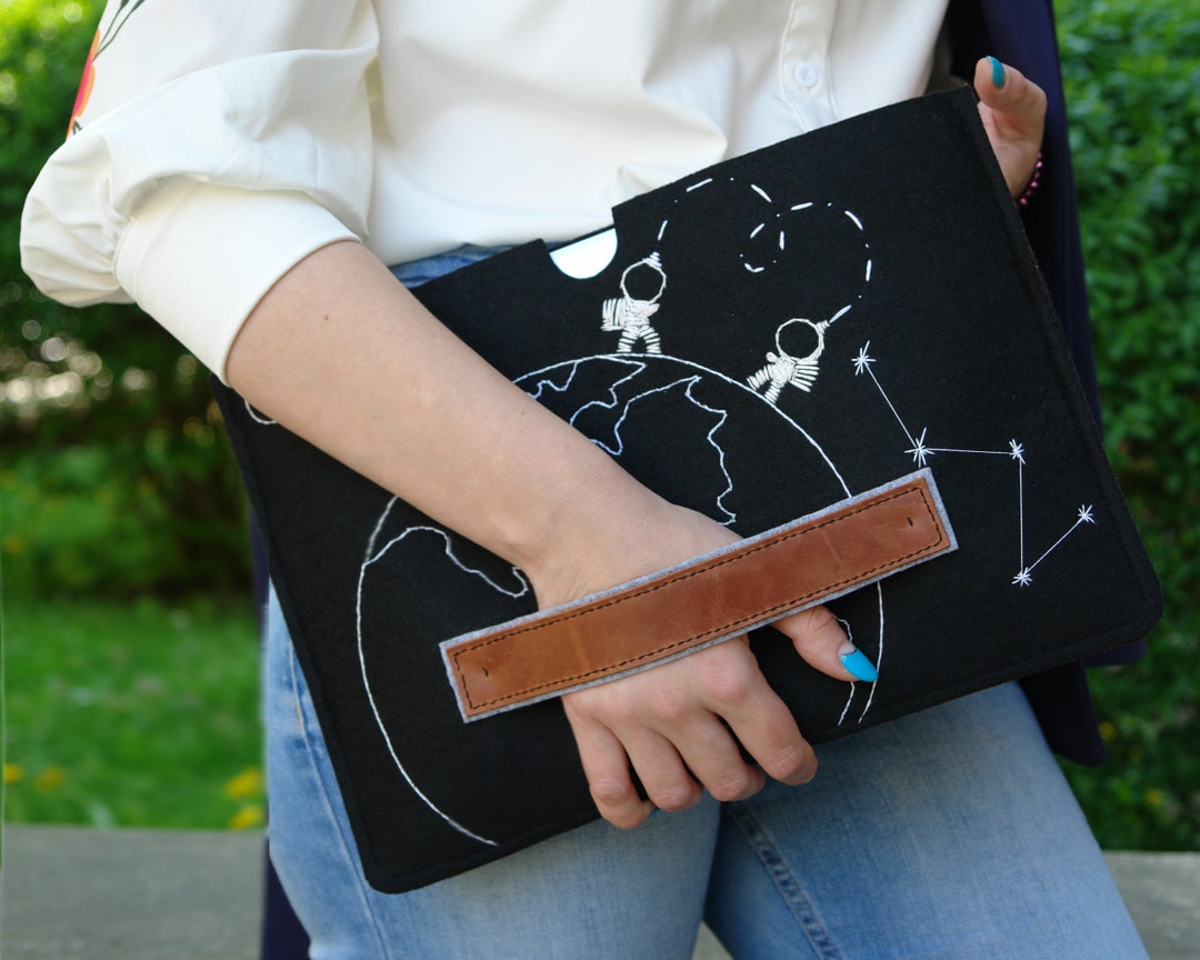 Felt MacBook Case With Leather Handle MacBook Air Case Black Etsy