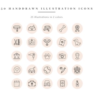 Op de afbeelding: Set van 50 handgetekende illustraties van hondgerelateerde pictogrammen in zwart en wit. De pictogrammen zijn gerangschikt in een raster van 5 rijen en 10 kolommen. Elk pictogram bevindt zich in een cirkel met een lichtroze achtergrond.