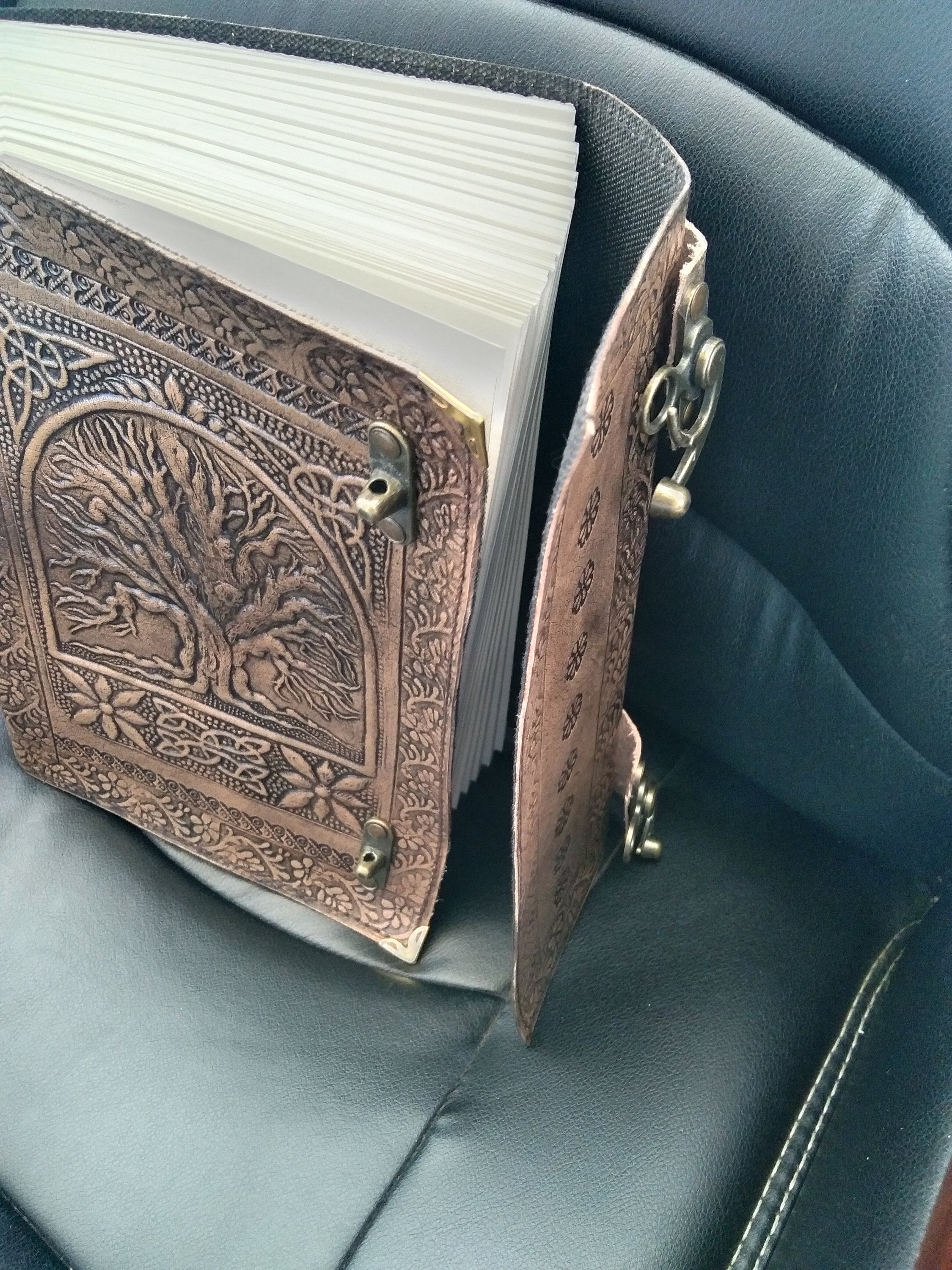 Thick / Fat Leather Journal Vintage Tree of Life Embossed 600 Pages ...