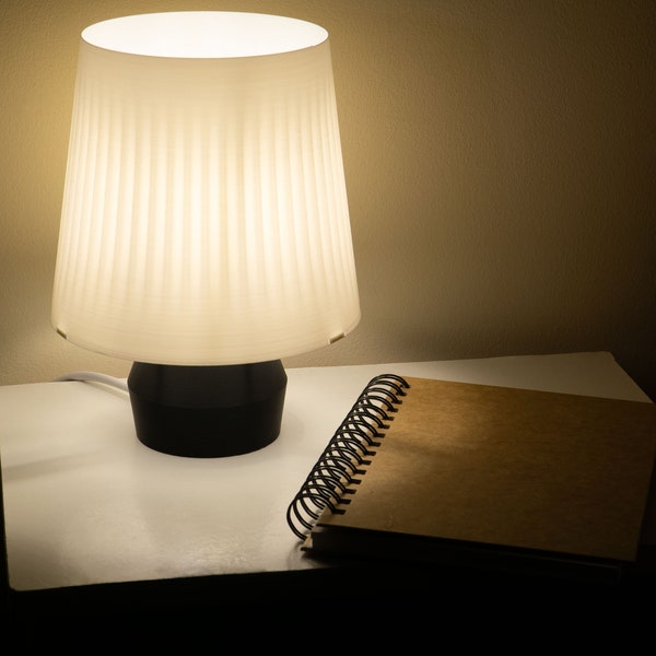 Bedside Lamp with Ribbed Shade | STL File | 3D Printable Lamp