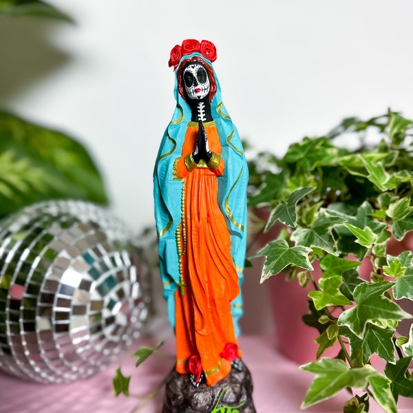 Figure de la Vierge Marie Santa Muerte ; Sainte Marie