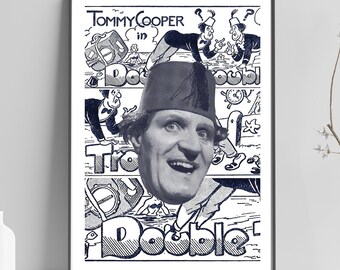 Kolaż z wizerunkiem komika Tommy'ego Coopera – grafika w stylu vintage, ręcznie wykonany wydruk cyfrowy, dekoracja ścienna i domowa.