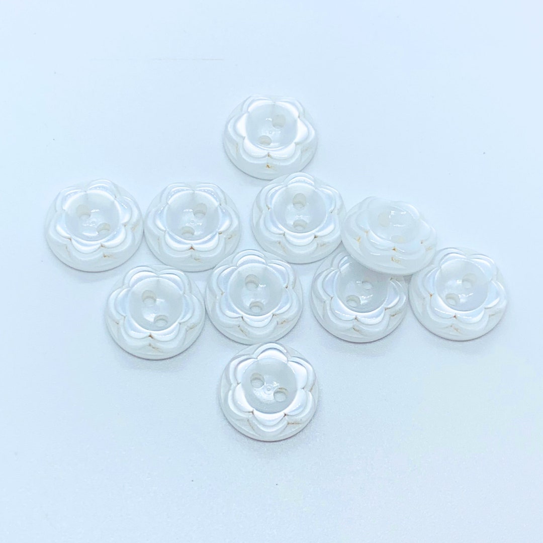 Resin, 2 Hole Button, White Button, Raised Flower Pattern, 12.5 Mm ...