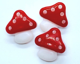 Mushroom buttons, red and white buttons, food buttons, plastic, shank style. 15 mm x 14mm, toadstool button