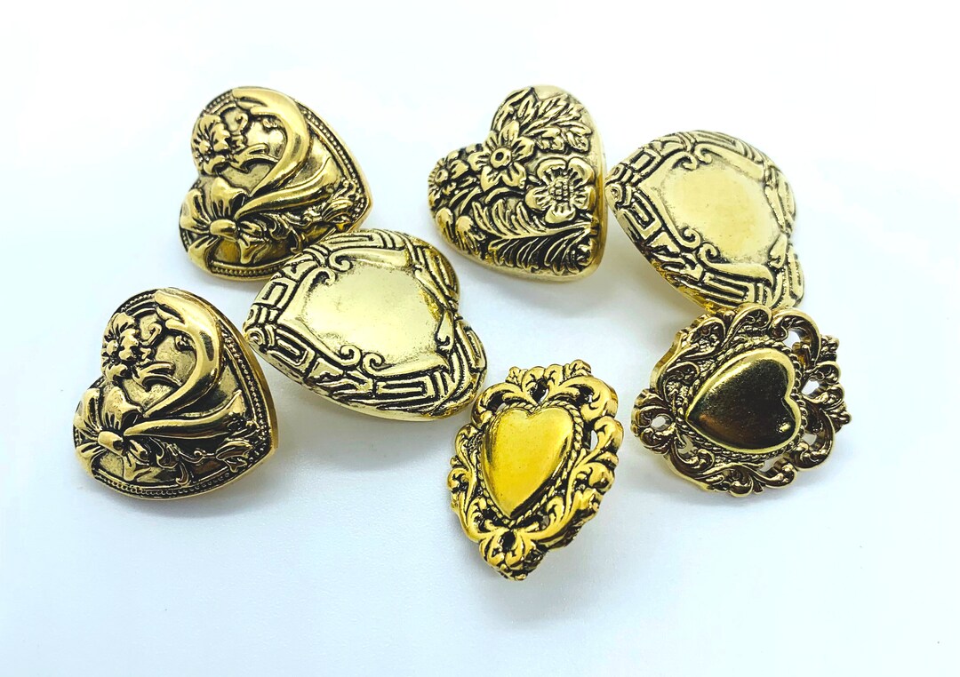 Antique Gold Look, Gold Buttons, Valentine Heart Button, Craft Button