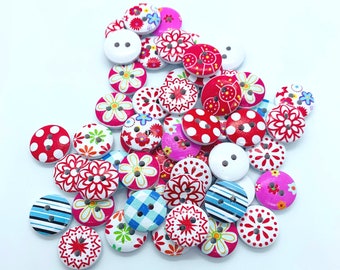 Flower buttons, gingham buttons, round, wooden button, 2 hole, 15 mm, gift for sewer, gift for quilter, gift for her, polka dot button