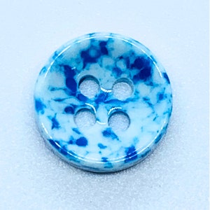 Resin, round button, 11 mm, blue and white button, 4 hole button, shirt button, blouse button, clothing button, listing is for 8 buttons