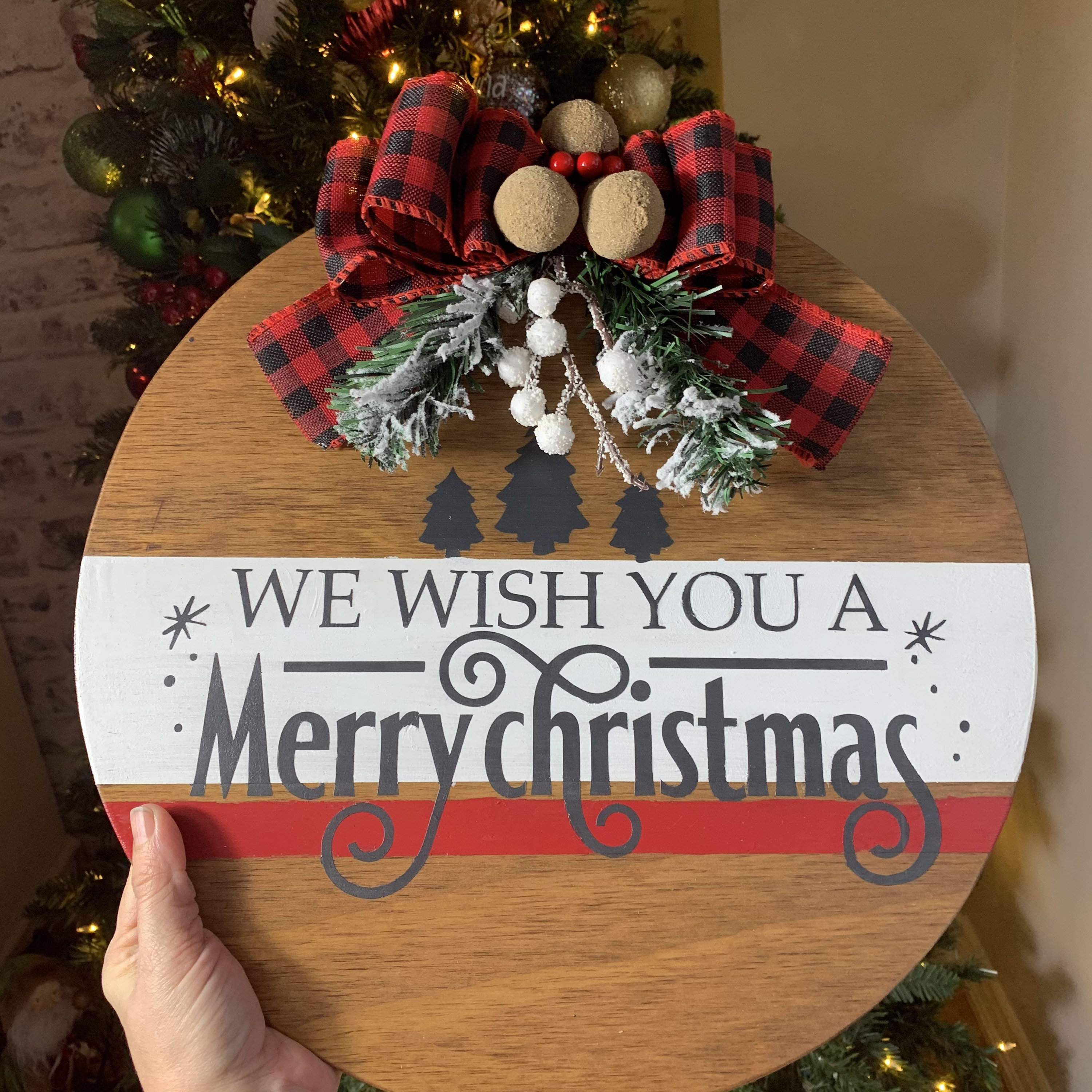 15+ Round Wood Christmas Sign