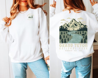 Grand Teton National Park Crewneck Sweatshirt: Classic Fit