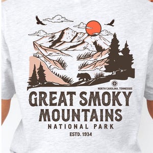 Smoky Mountains National Park Shirt Tennessee, Vacation Trip Shirt Great Smoky Mountains National Park Gift Hiking Shirt Mountain Crewneck