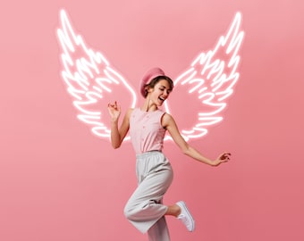 Neonowe tablice z Angel Wings: imprezy firmowe i dekoracje imprezowe