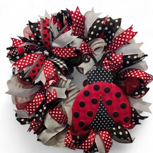 Ladybug wreath, Summer wreath, Whimsical wreath, front door wreath, red and black polka dot ladybug wreath, seasonal wreath, Spring wreath