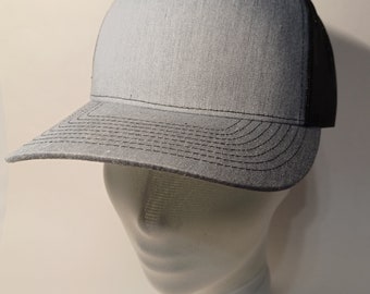 Richardson 112FP 5 panel blank gray heather front black mesh back no design