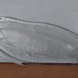 Kosta Boda Ann and Göran Wärff Large Fish Serving Platter Party (Marina)