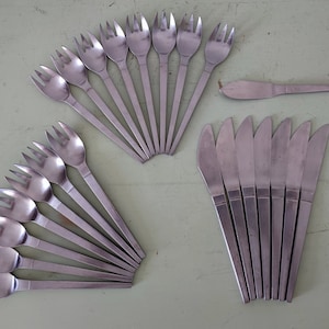 Stanley Roberts Herod Forks and Knives 23 Pieces